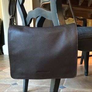 👜 Authentic Longchamp leather crossbody